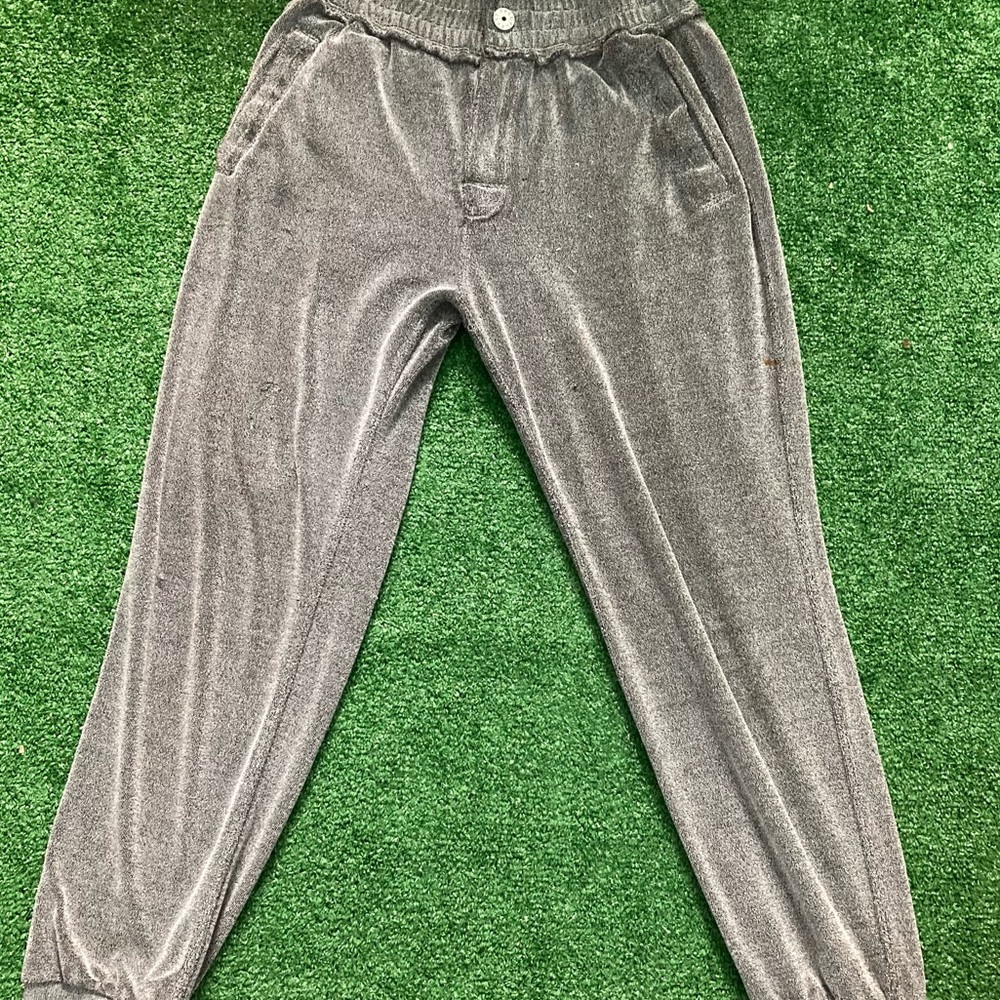 Free Planet Joggers